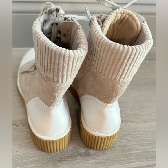 VANELI Mage Lace Up Suede Leather Lace Up Combat Boot - Picture 3 of 14